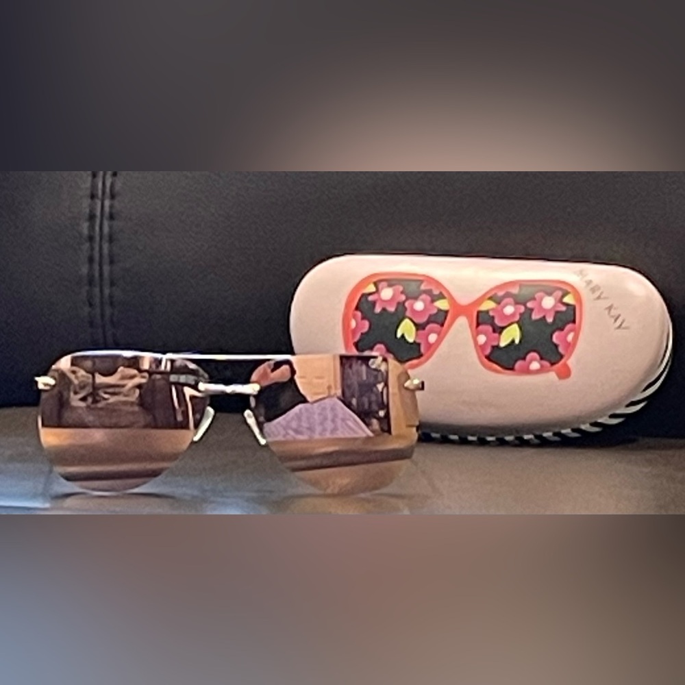 Quay Australia Rose Gold Aviator Sunglasses